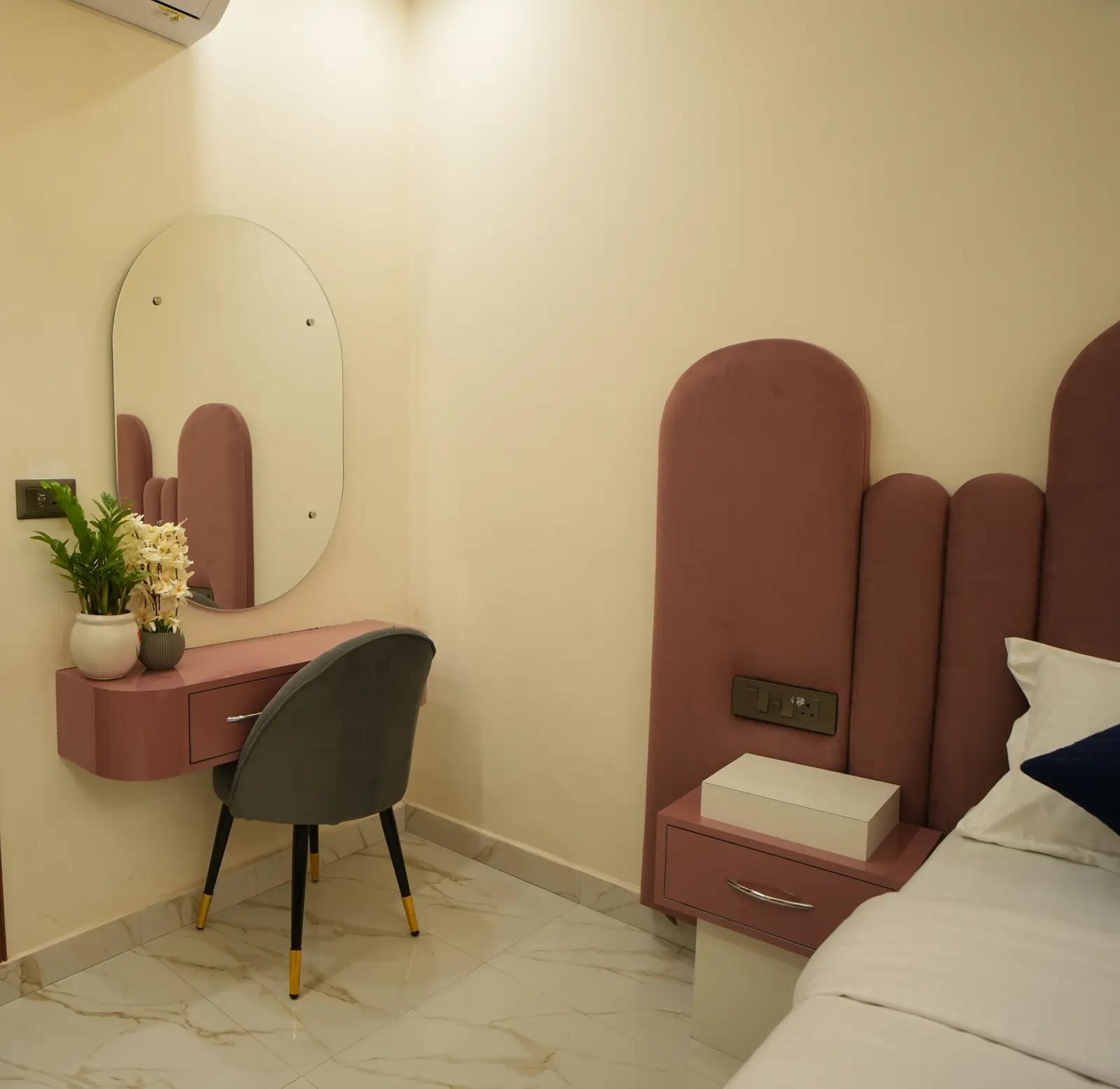 Hotel Interior HistorySecond