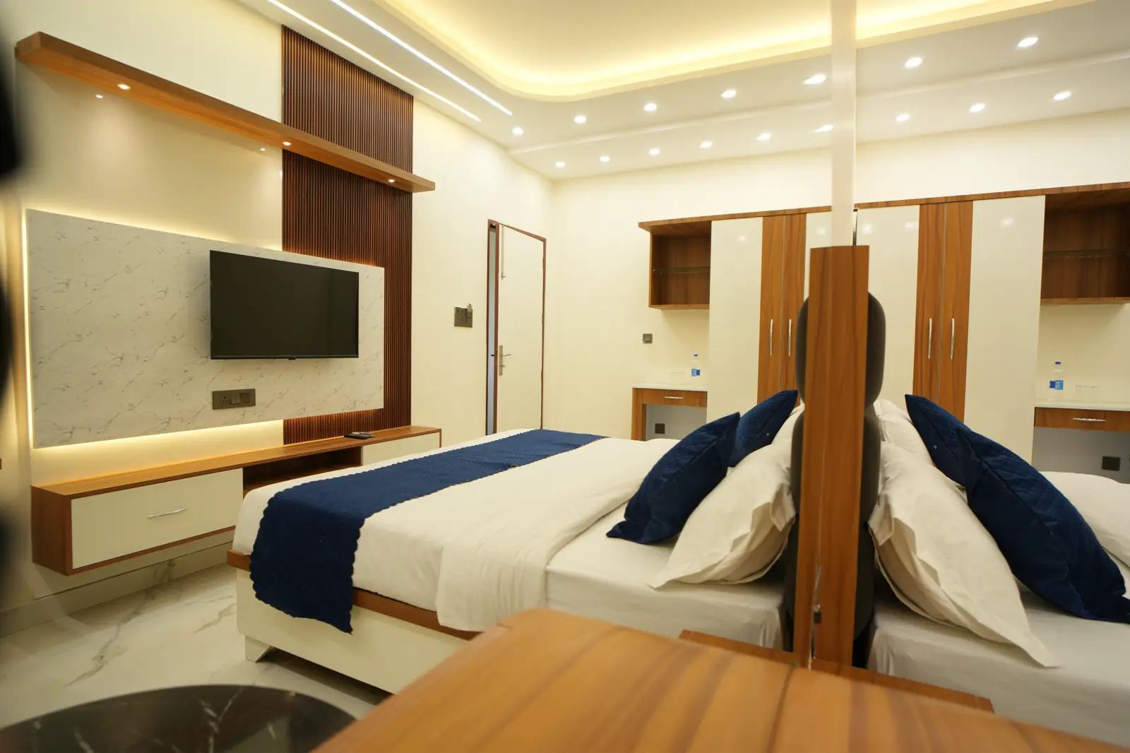 Room Gallery 34