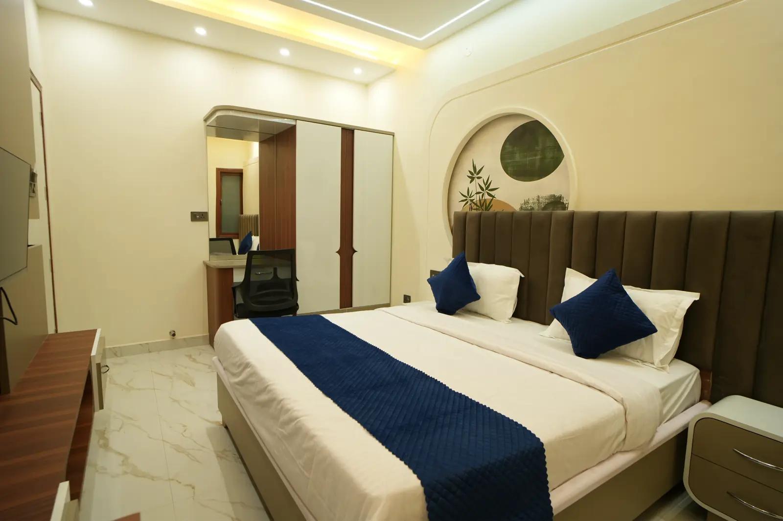 Room Gallery 2