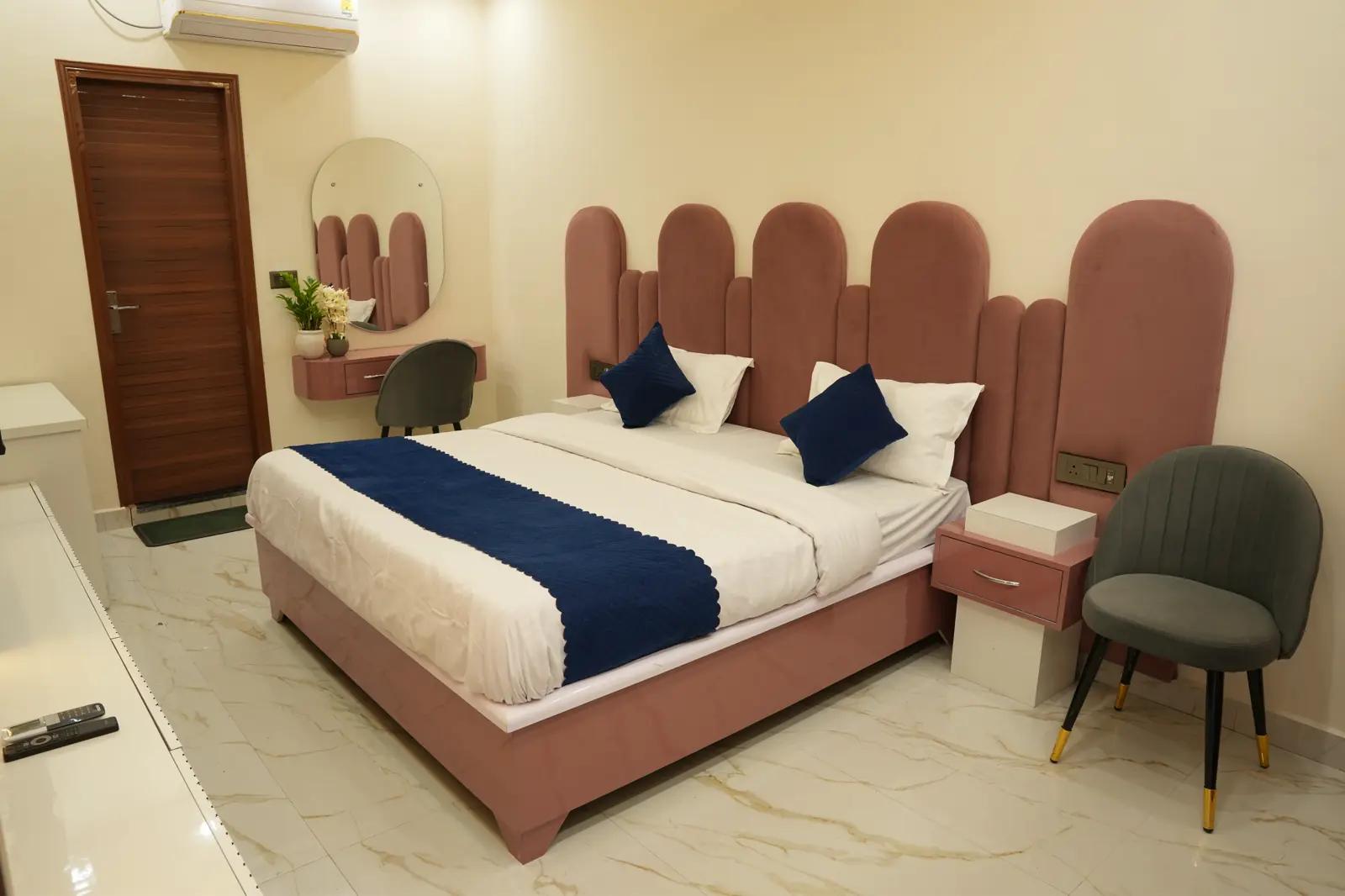 Hotel Rooms