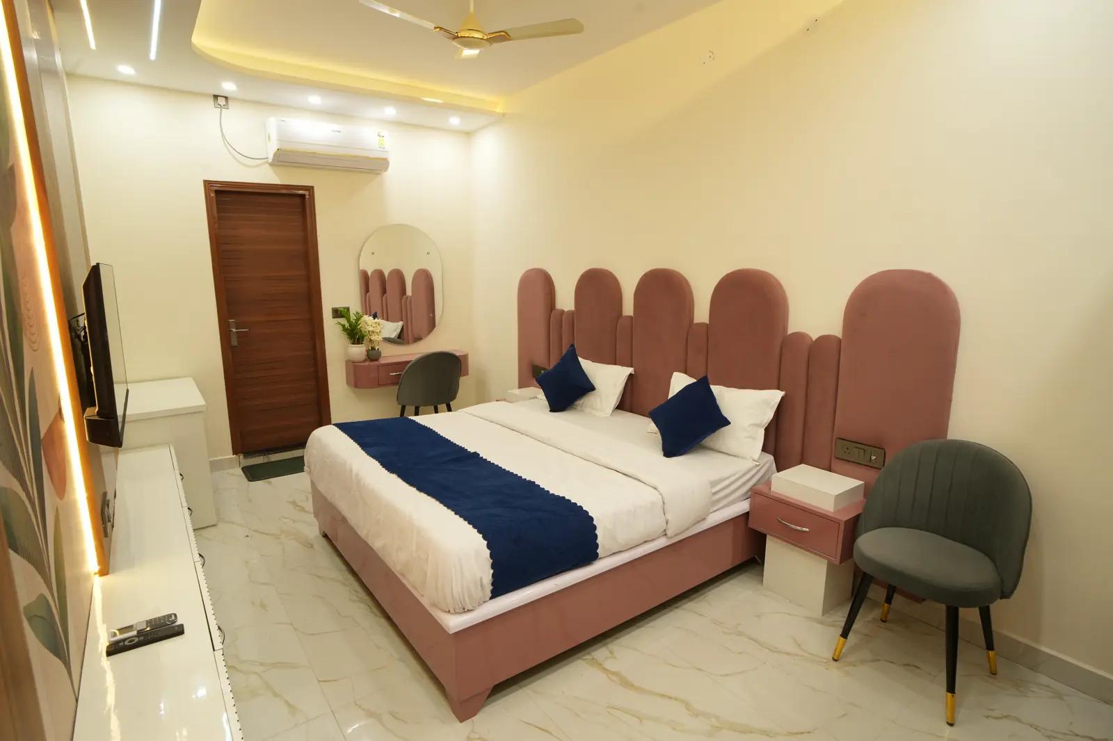 Room Gallery 7